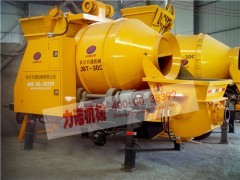 搅拌拖泵一体机是广西混凝土行业的改革