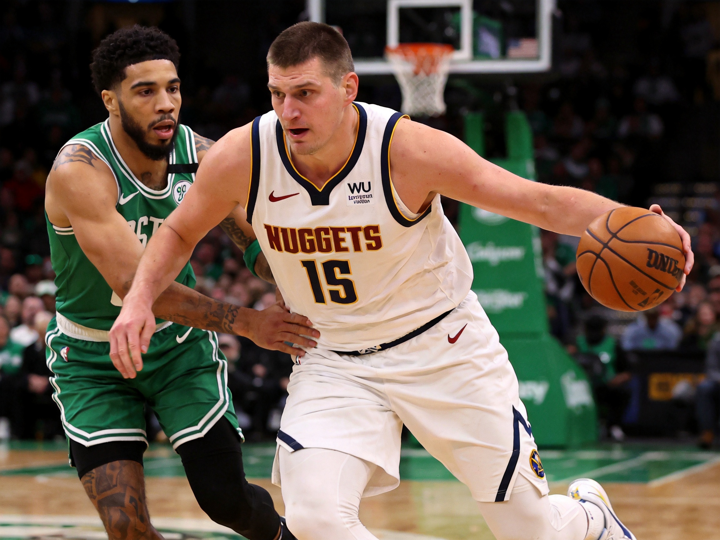 NBA总决赛掘金vs凯尔特人抢七大战篮球赛场图